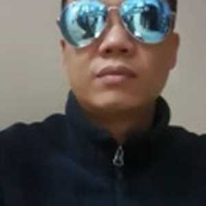 Lê huy long