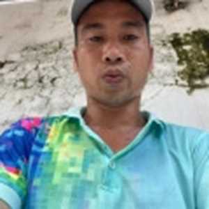 Bùi công tứ