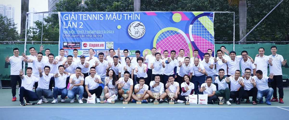 Câu Lạc Bộ Tennis Mậu Thìn