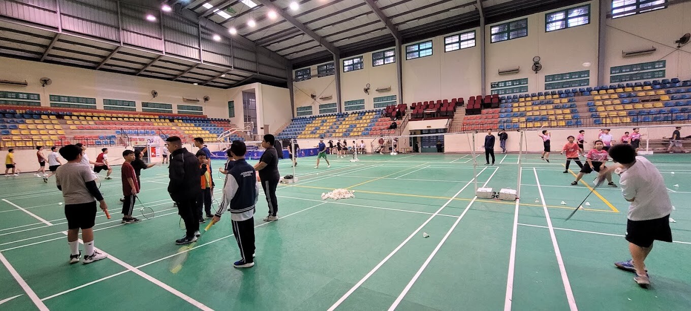 Sân Cầu Lông NTĐ Đại Học Sư Phạm Hà Nội