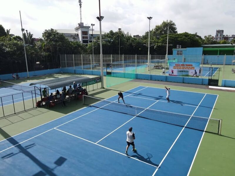 Sân Tennis TT HLTTQG Nhổn
