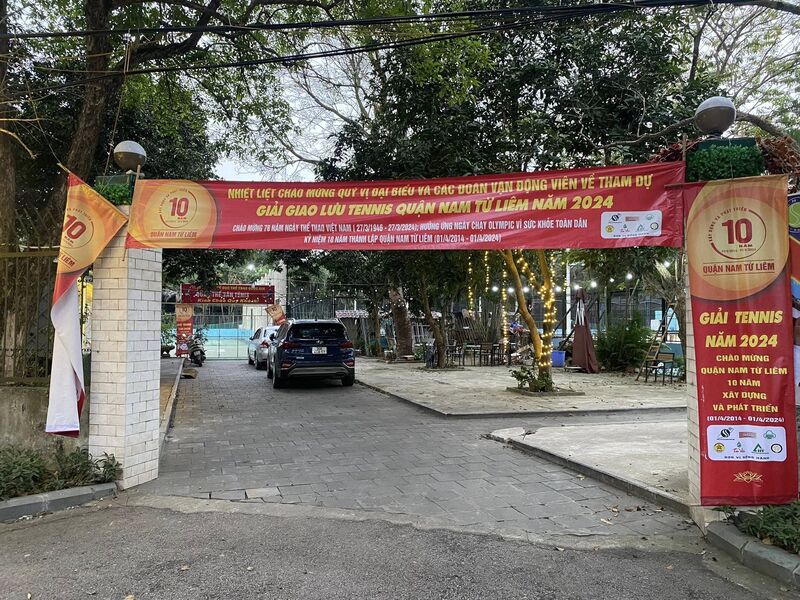 Sân Tennis TT HLTTQG Nhổn