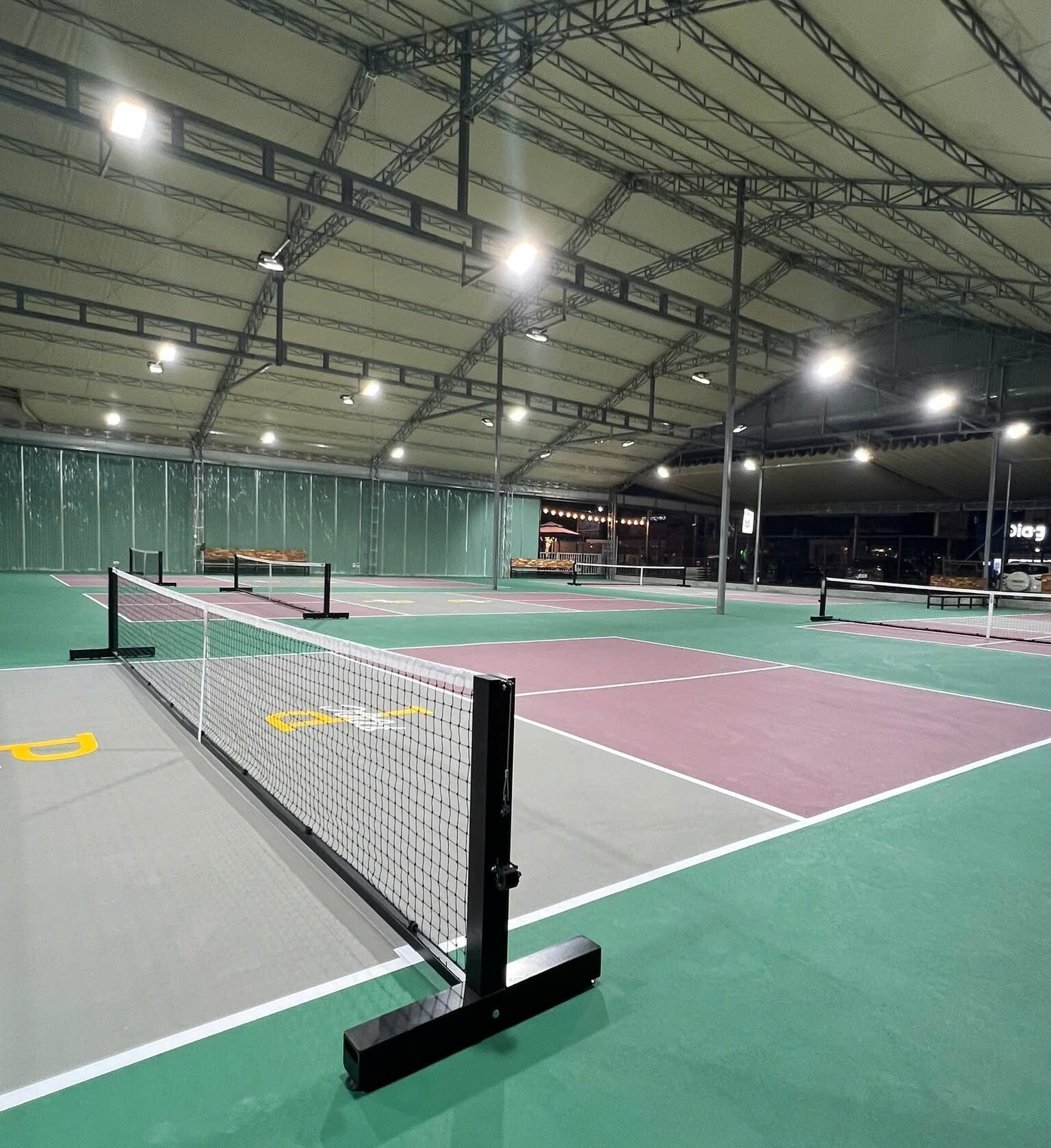PooC Pickleball & Badminton Cầu Lông
