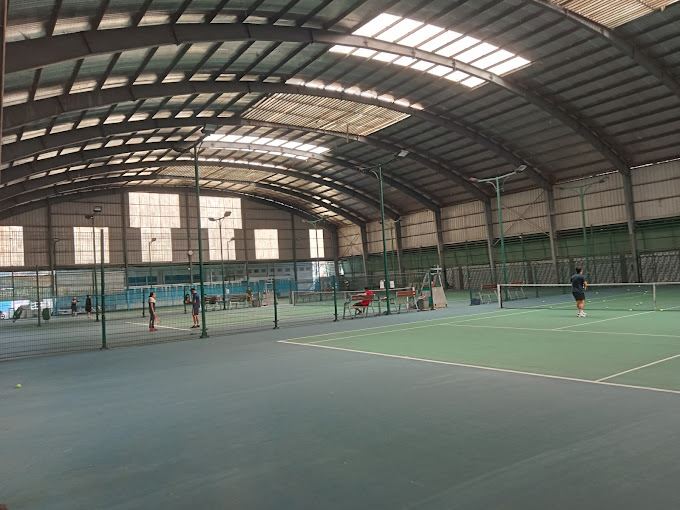 Sân tennis Hoàng Thiên